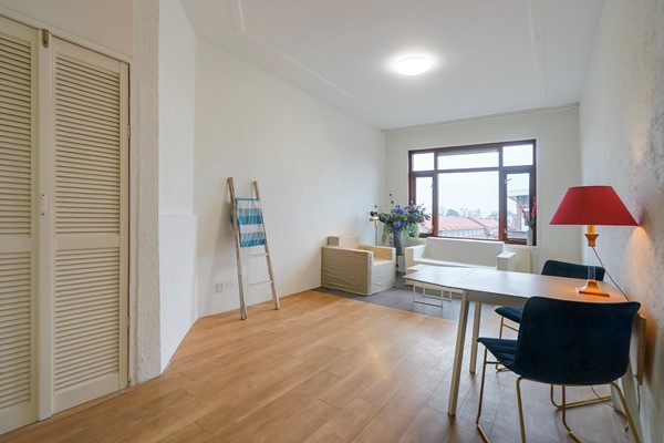 Medium property photo - Bussumsestraat 77, 2574 JC Den Haag